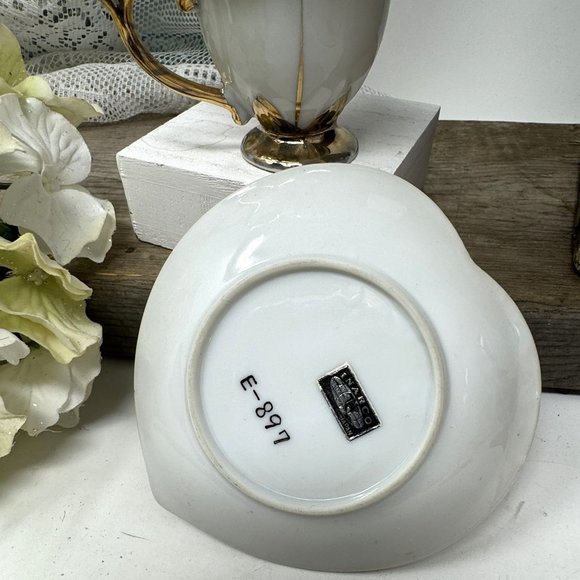 Japan Flower Leaf shaped China Espresso Cup & Saucer Set Vintage Original sticke - Picture 5 of 9